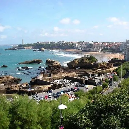Bell Vacances L33 *